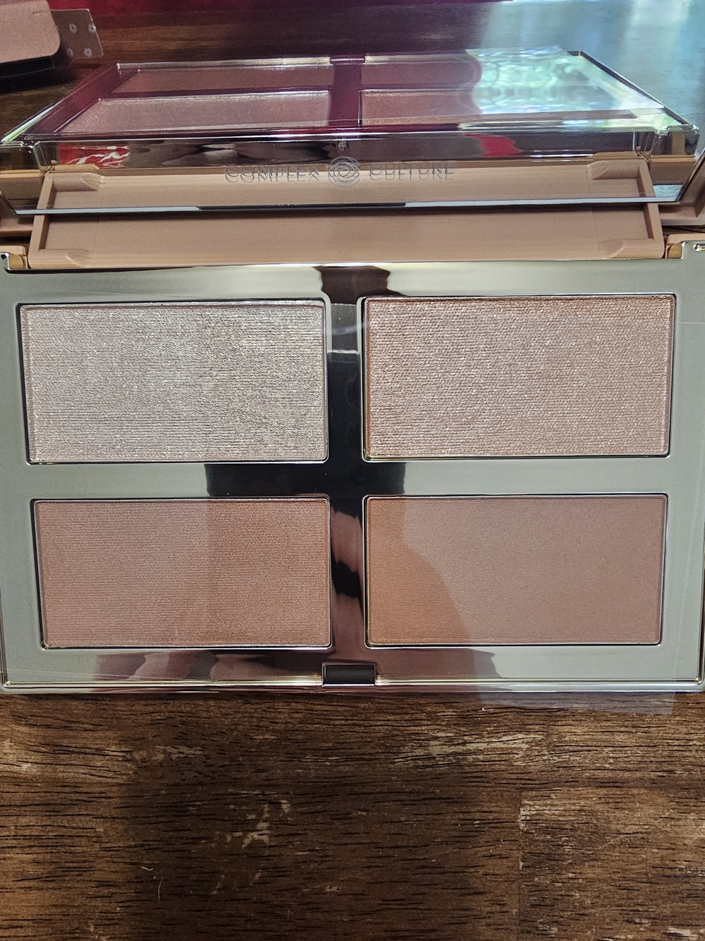 Complex Culture Highlighter & Bronzer Quad